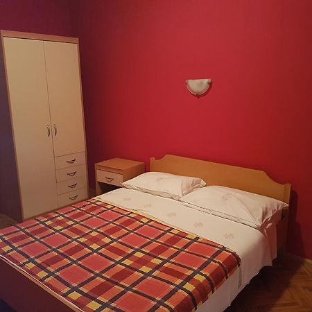 Apartman Vito Medolino Esterno foto