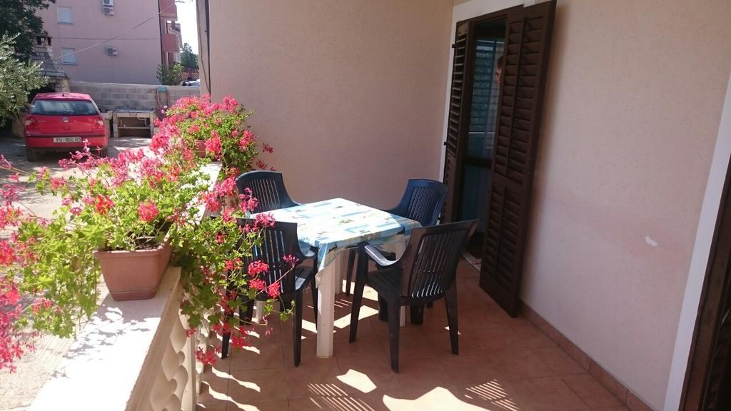 Apartman Vito Medolino Esterno foto